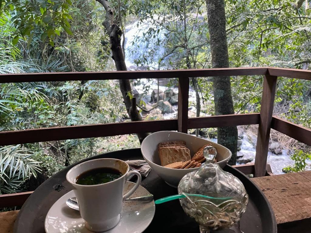 Chalet In The Jungle Pallegama Екстериор снимка